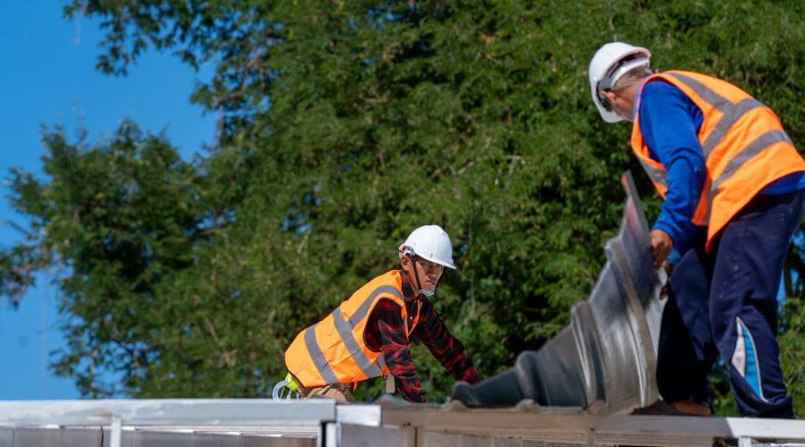 Professional residential roofers in Chaseley, ND